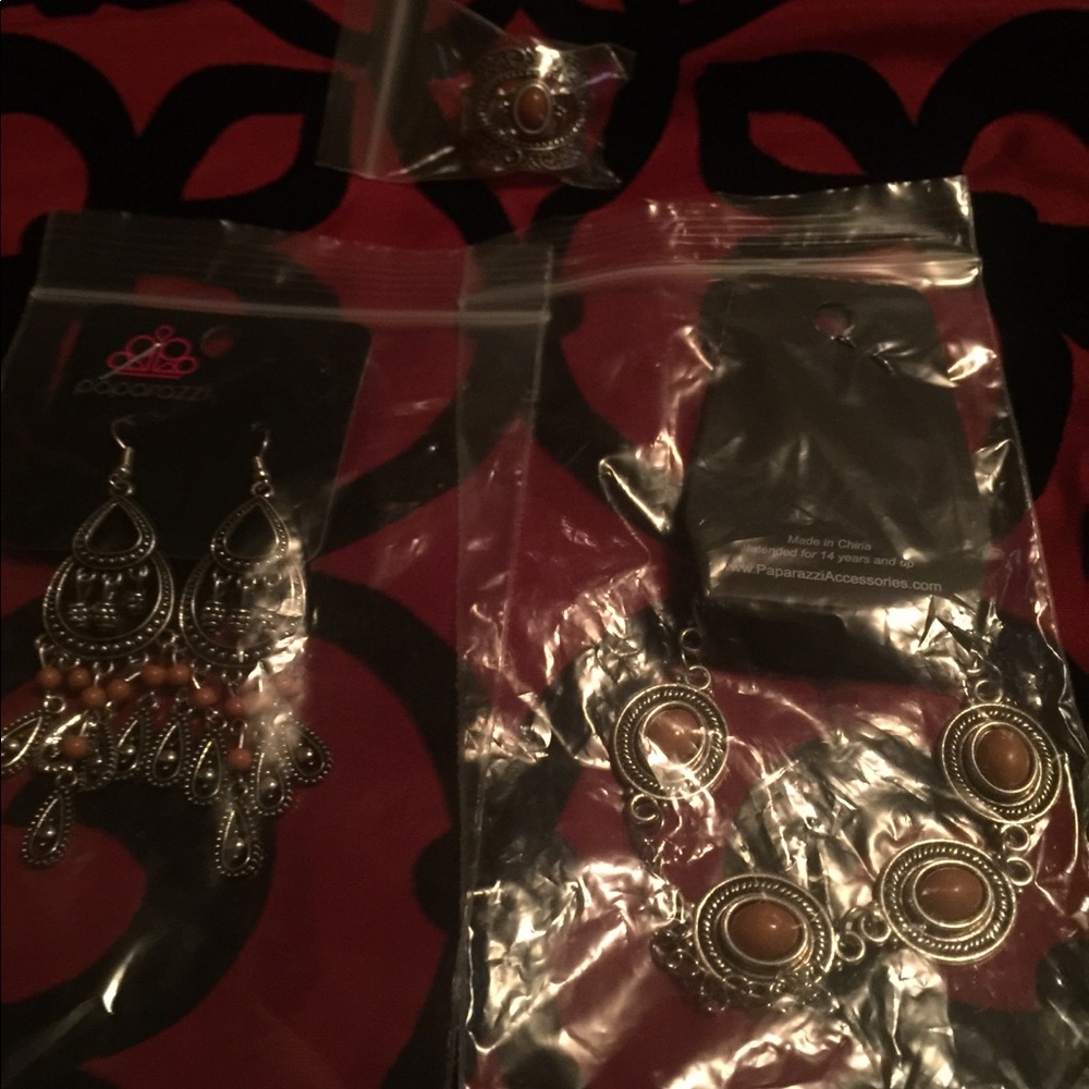 Jewelry set - Picture 2 of 2